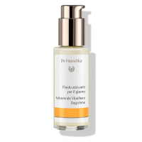 Verkwikt de vermoeide huid en zorgt voor een stralende teint - Dr. Hauschka Activerende Vloeibare Dagcrème Dr. Hauschka Activerende Vloeibare Dagcrème: voor een stralende teint