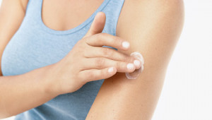 Dr. Hauschka Med - zeer droge huid en neurodermitis Dr. Hauschka Med - zeer droge huid en neurodermitis